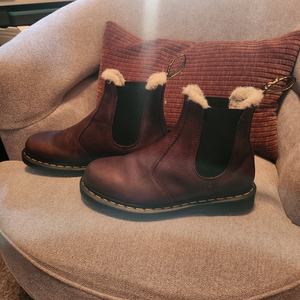 Dr. Martens Brown Leather Shearling-Lined Chelsea Boots